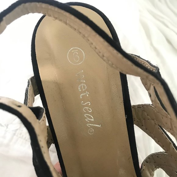 Wet Seal Black Platform Open Toe Sling Back Heels - Picture 6 of 7